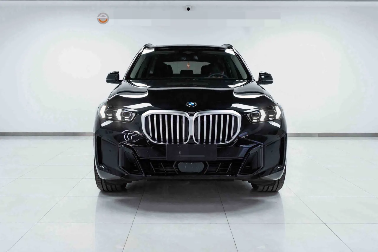 BMW 2026 X5 xDrive30Li 48V 2.0T exclusive m sports obsidian night suit automatic gear 2