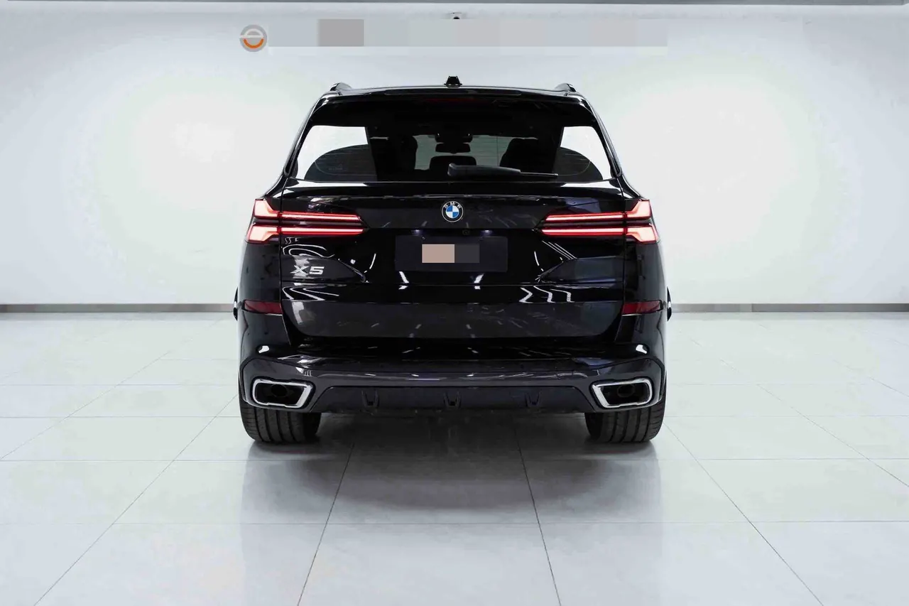 BMW 2026 X5 xDrive30Li 48V 2.0T exclusive m sports obsidian night suit automatic gear 4