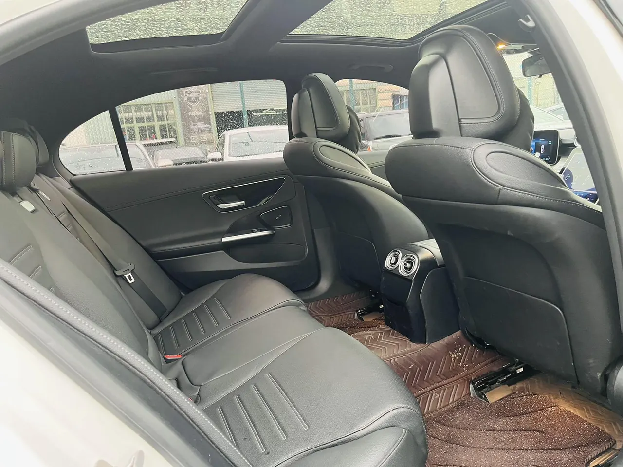 Mercedes Benz Class C 2025 C 260 L 48V 1.5T Sports Edition Automatic Gear 10