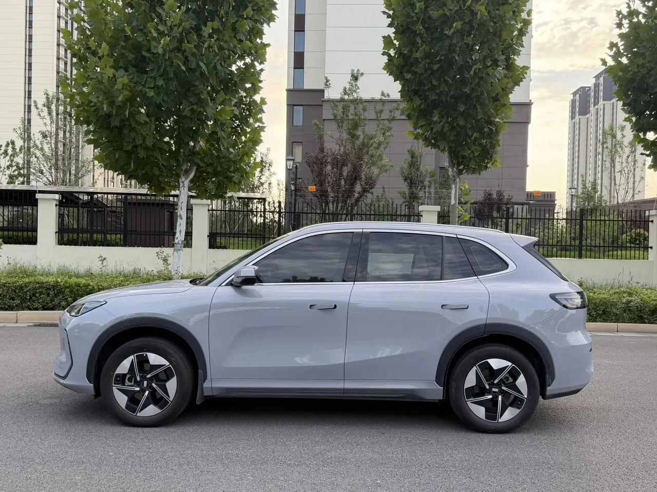 Geely Galaxy 2026 E 5 610km Discovery Edition Automatic Gear 7