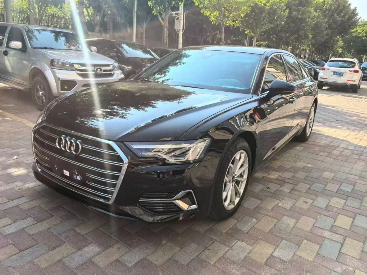 Open image lightbox: Audi 2022 A6L 2.0TFSI 40TFSI Deluxe Elegant Automatic