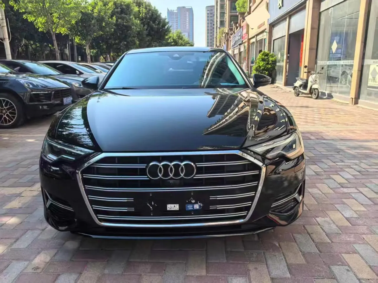 Audi 2022 A6L 2.0TFSI 40TFSI Deluxe Elegant Automatic 2