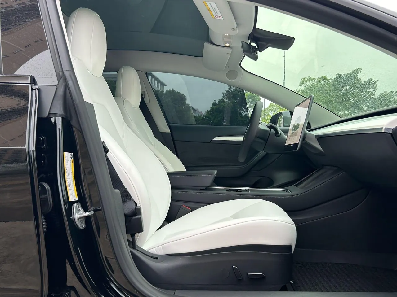 Tesla 2022 Model 3 rear-wheel drive version of automatic transmission 6