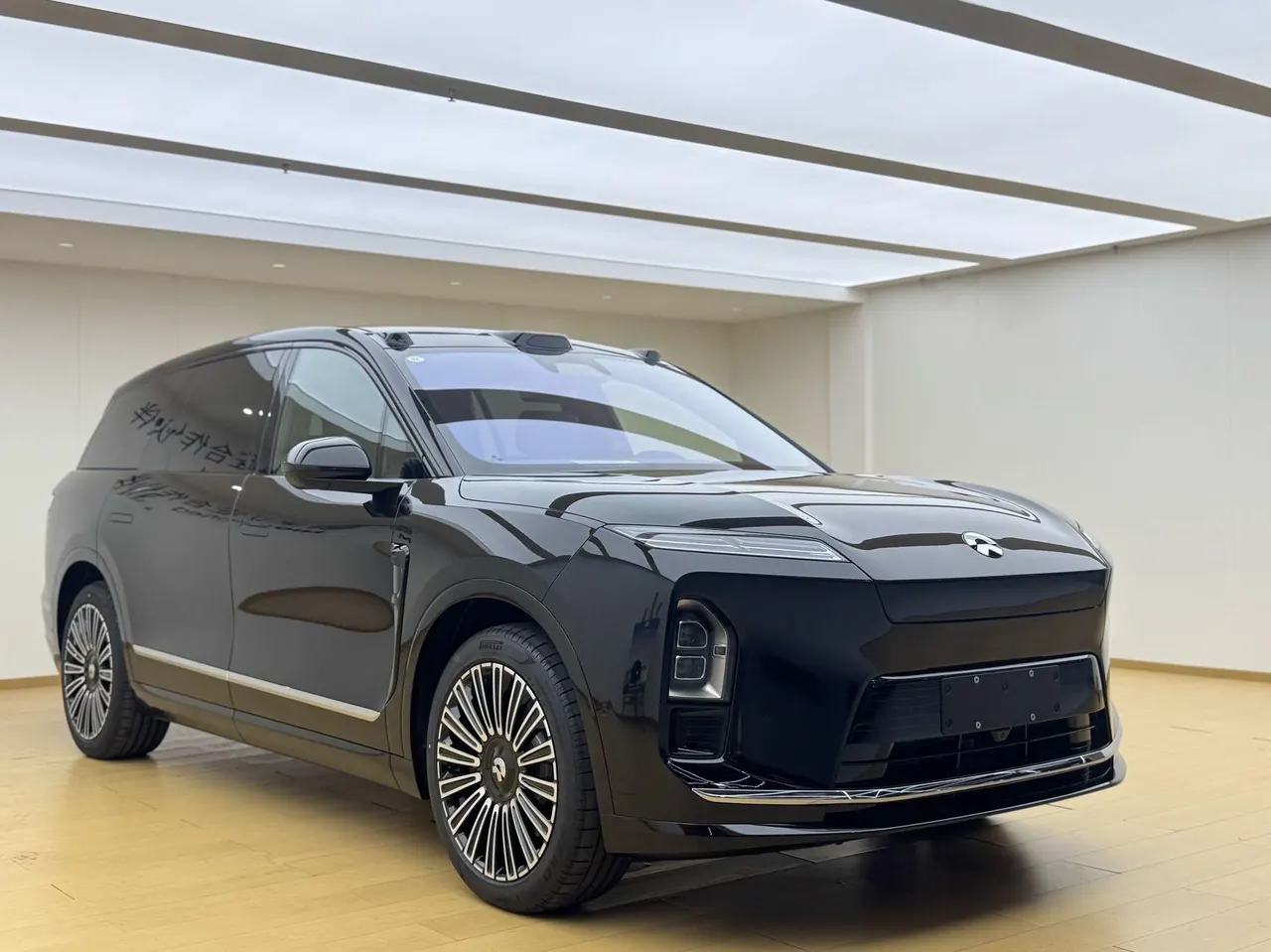 NIO 2026 ES8 5-seat Executive Deluxe Automatic Gear 3