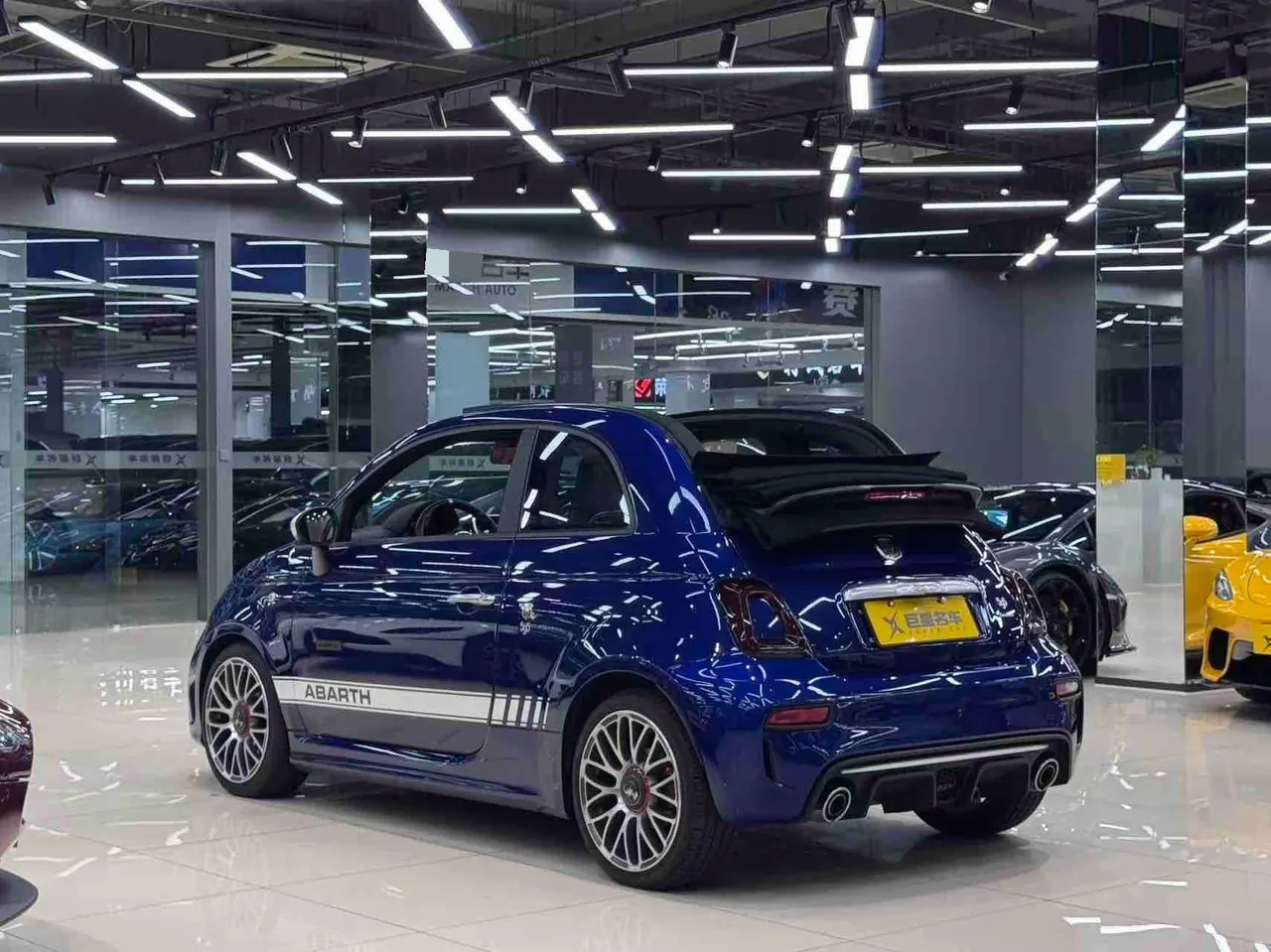 Fiat 500 (Imported) 2022 500 Abarth 1.4T Sequence Variable Speed Manual Gear 8