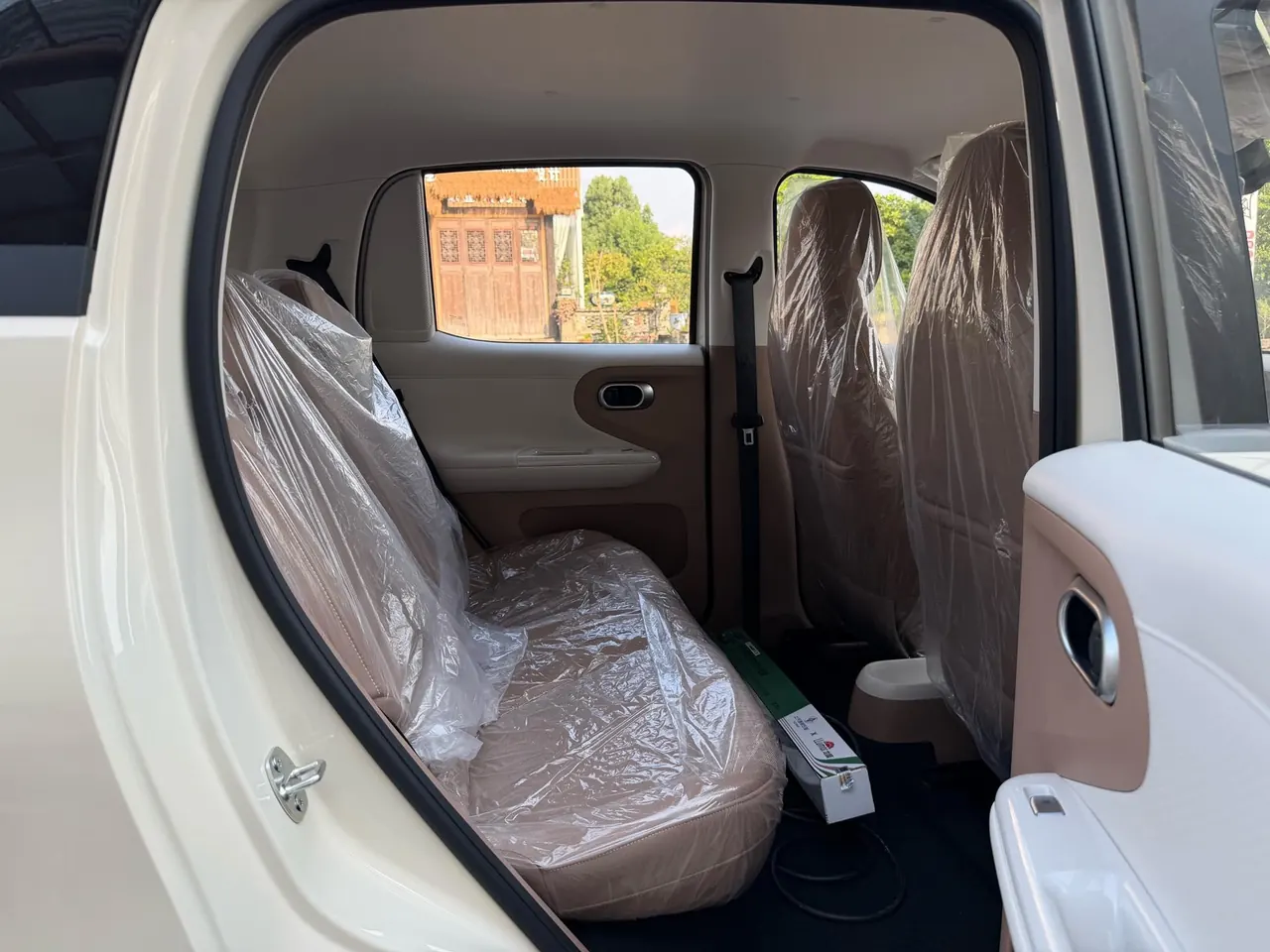 WuLing 2026 Hongguang MINI EV 301km Enjoy Automatic Gear 12