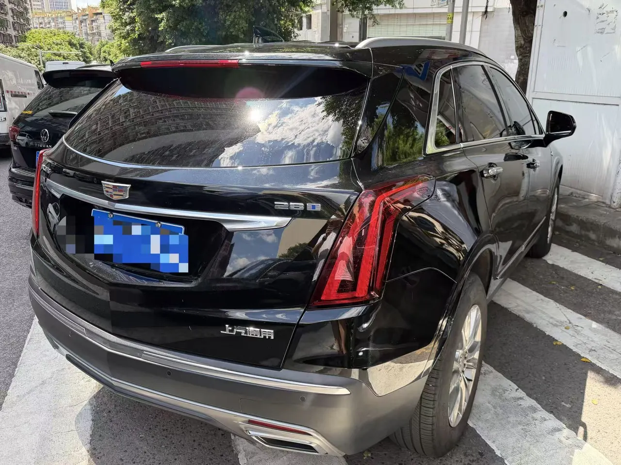 Cadillac 2022 XT5 48V 2.0T Two-Drive Luxury Automatic Gear 4