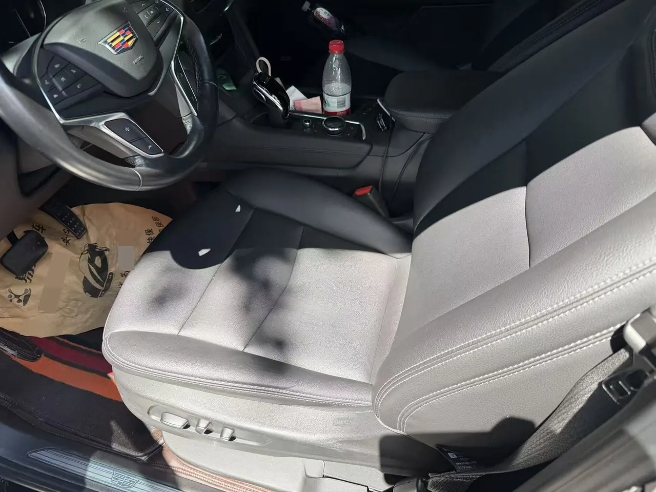 Cadillac 2022 XT5 48V 2.0T Two-Drive Luxury Automatic Gear 8