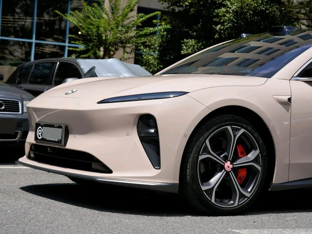 NIO 2022 ET5 75kWh automatic gear 10