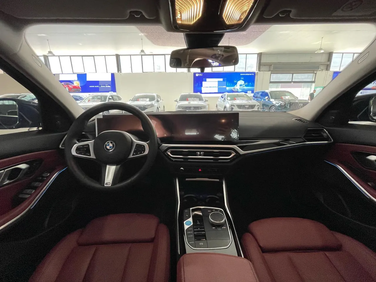 BMW 2024 i3 eDrive 35 L automatic gear 6