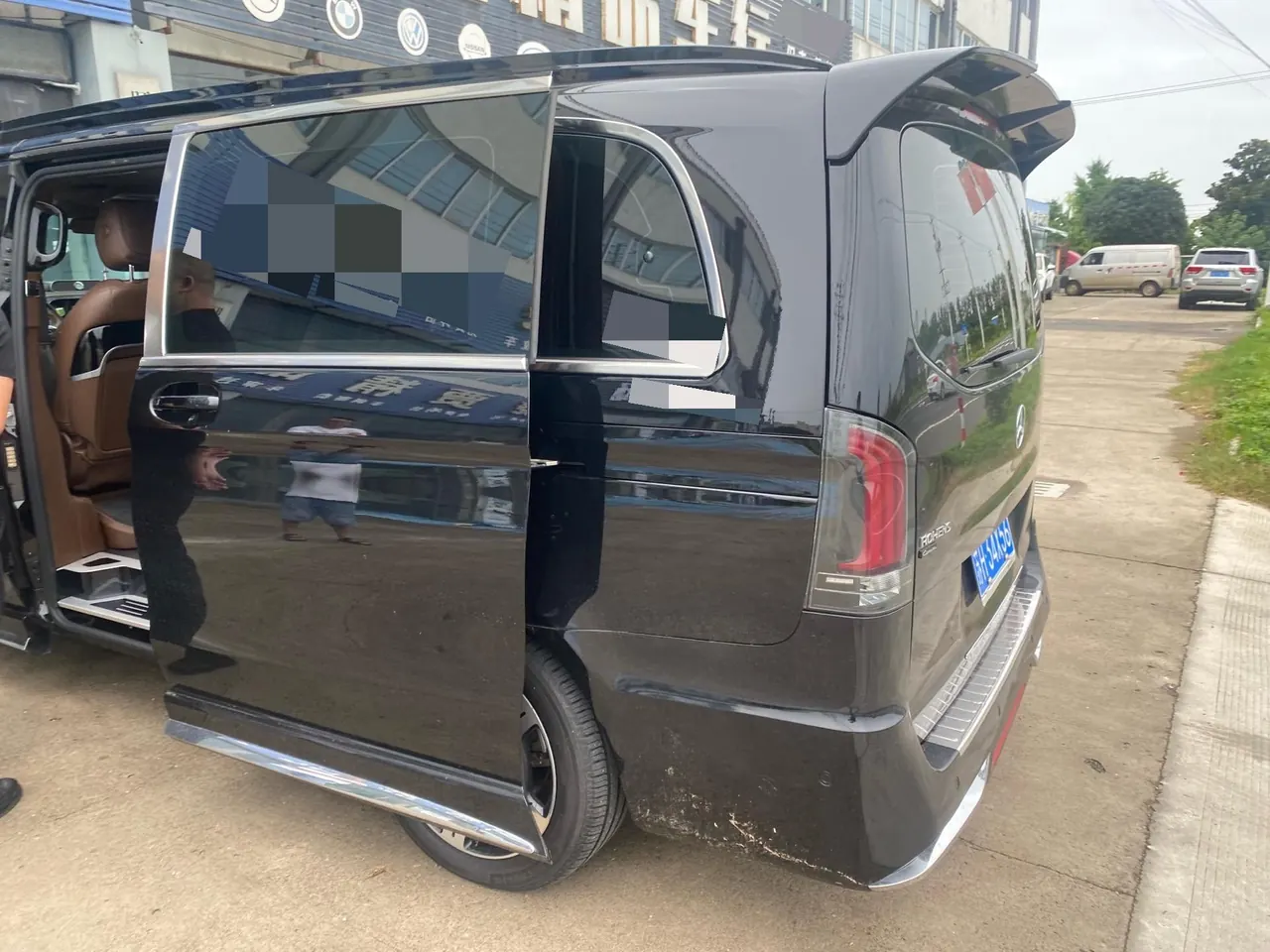 Mercedes Benz 2024 Vito 2.0T Business Edition 7-seat Automatic Gear 7