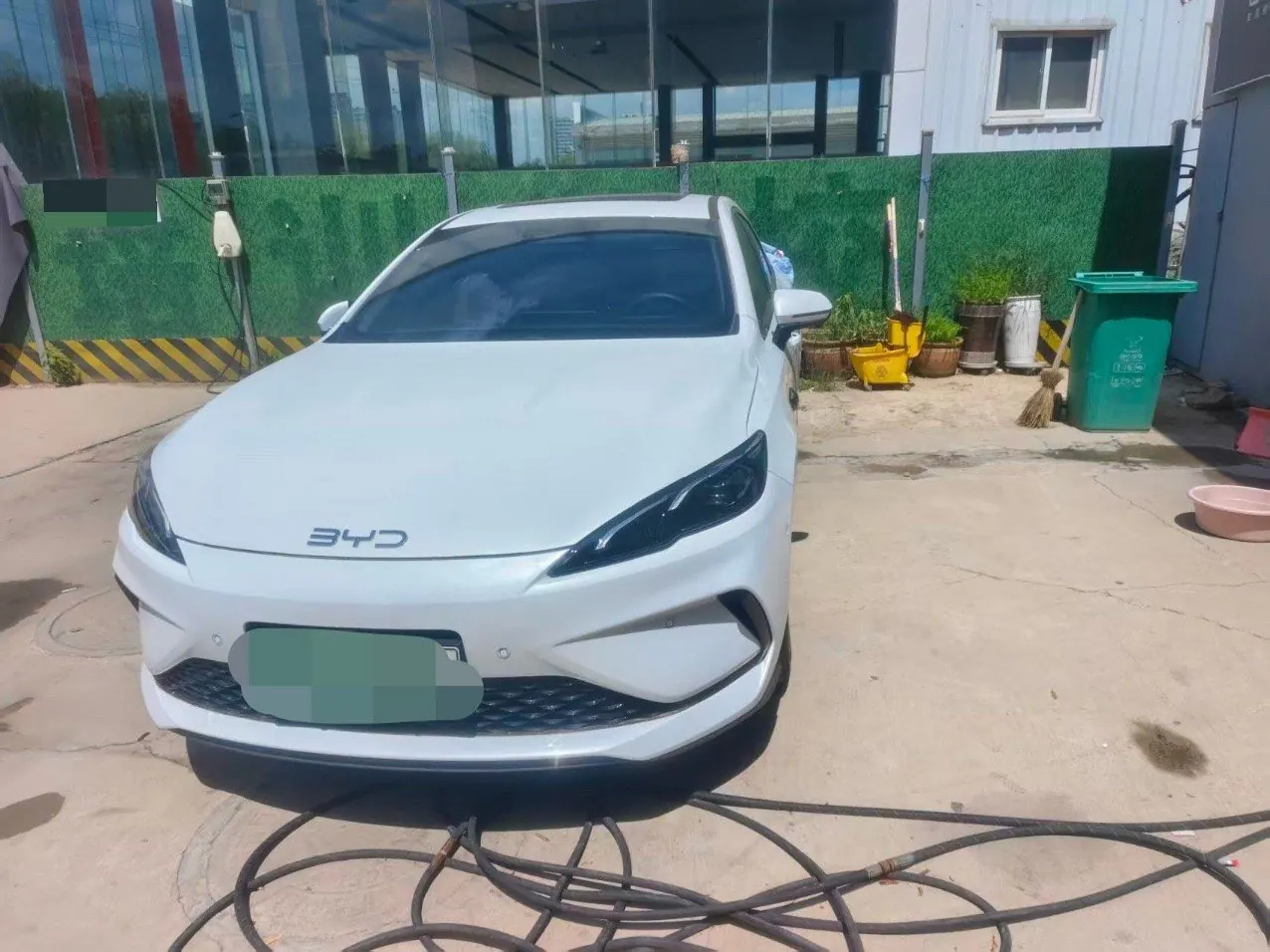 BYD 2025 seals 05 DM-i 1.5 stepless smart driving version 120KM flagship automatic gear 2