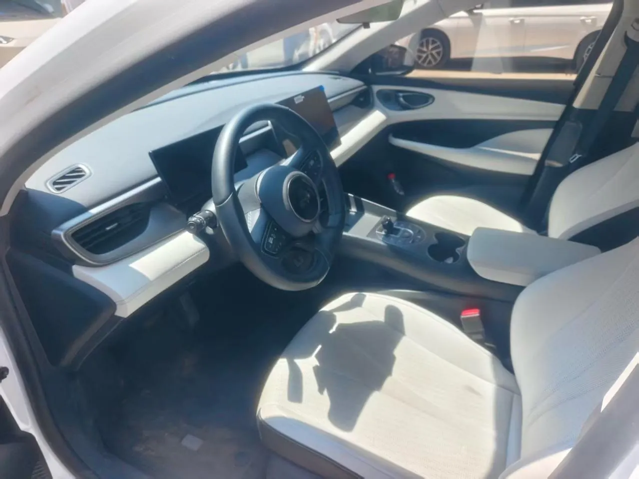 BYD 2025 seals 05 DM-i 1.5 stepless smart driving version 120KM flagship automatic gear 4