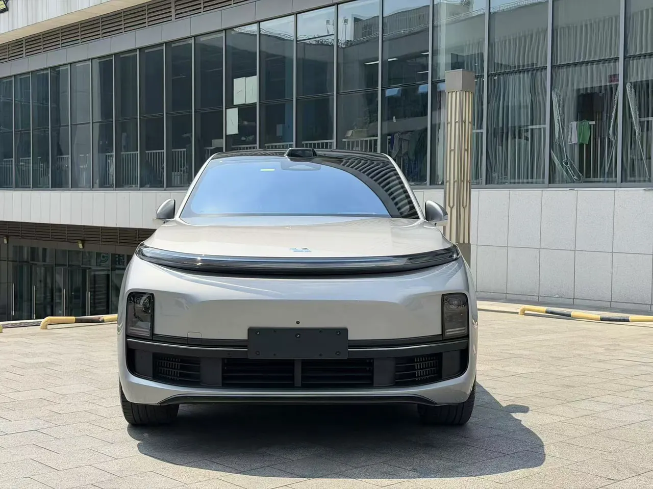 Li 2022 L9 1.5T Max Edition Automatic Gear 2