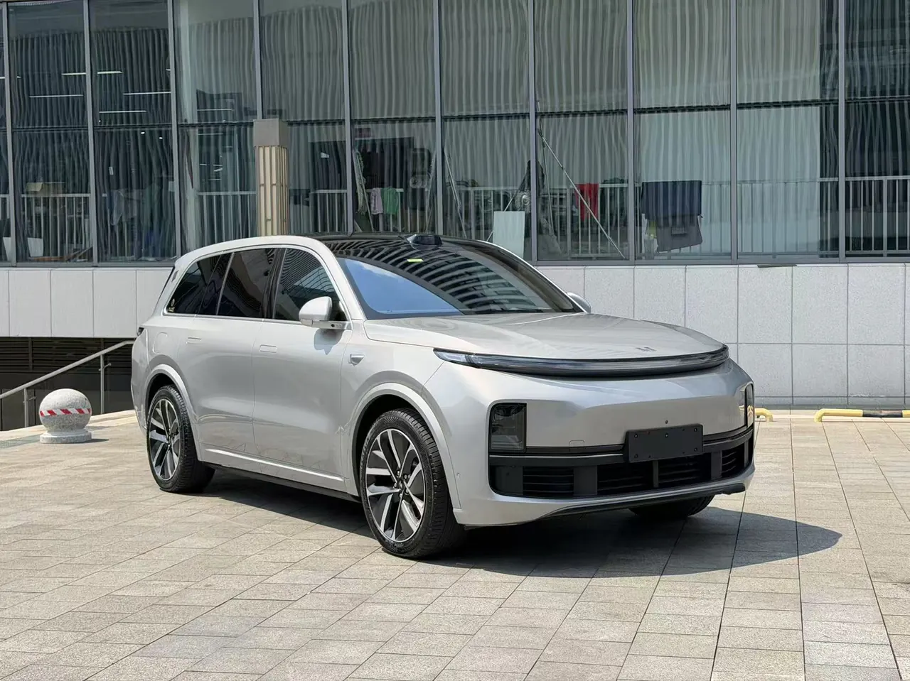 Li 2022 L9 1.5T Max Edition Automatic Gear 3