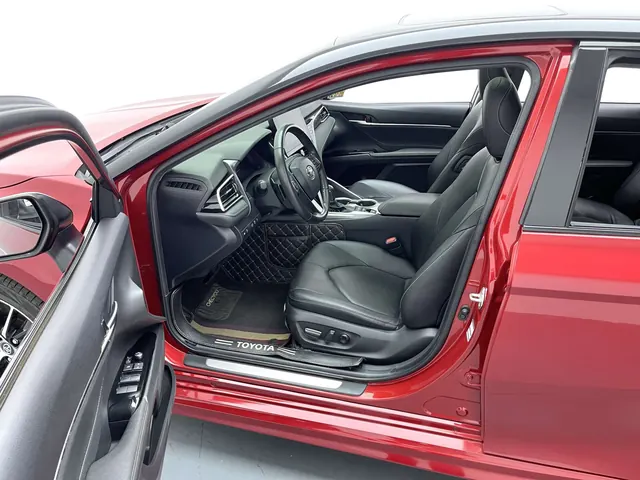 Toyota 2021 Camry 2.5S Front Edition Automatic Gear 5
