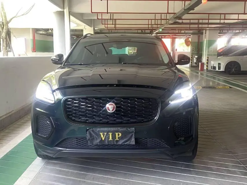 Jaguar 2024 E-PACE 48V 2.0T Yao black sports version R-DYNAMIC SE BLACK automatic gear 2