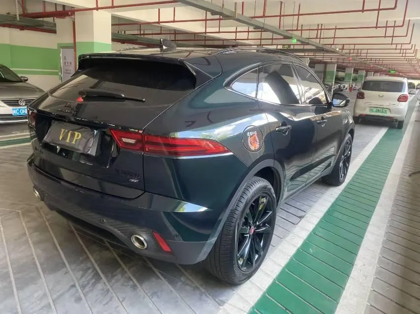 Jaguar 2024 E-PACE 48V 2.0T Yao black sports version R-DYNAMIC SE BLACK automatic gear 6