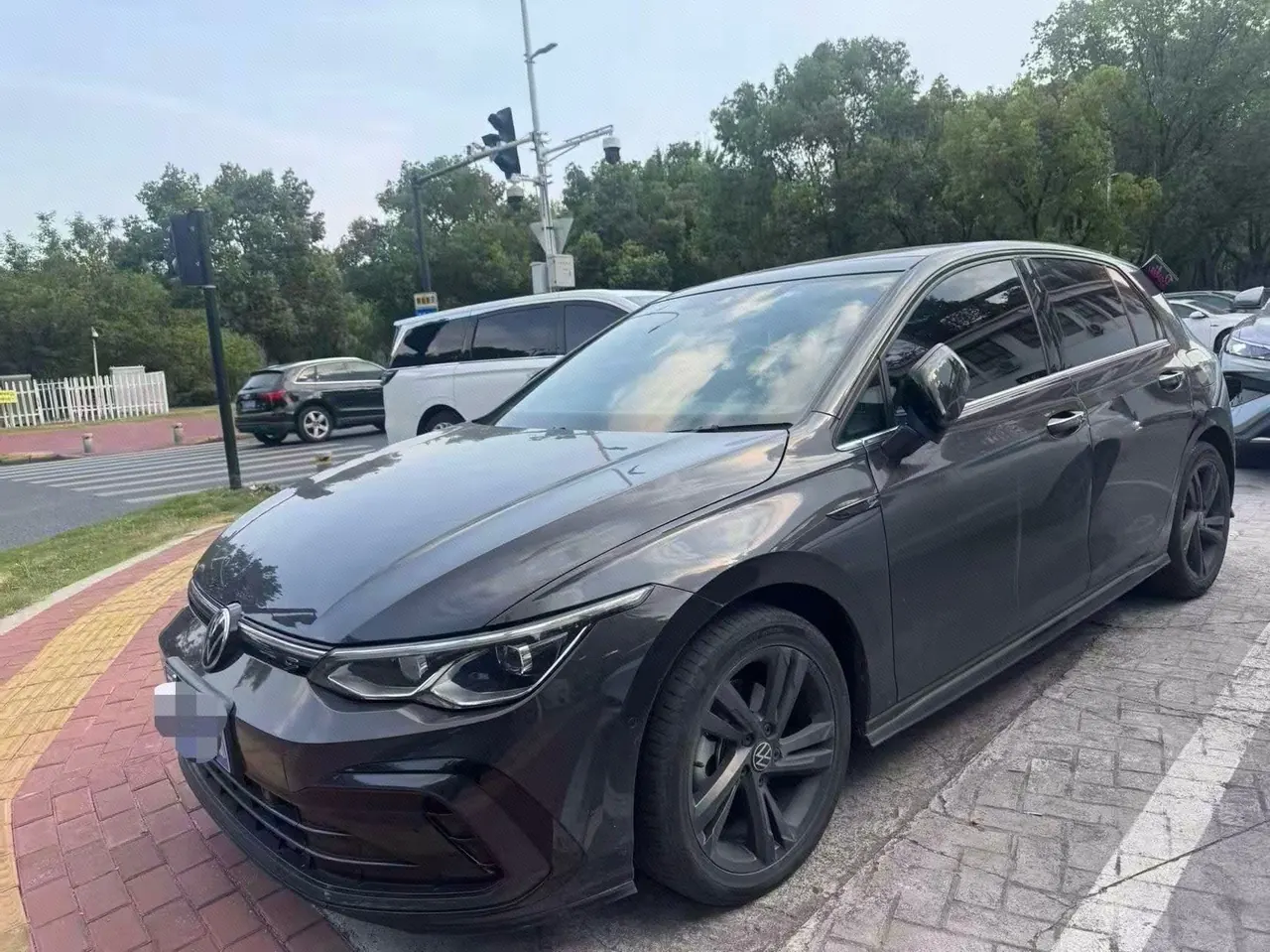 Open image lightbox: Volkswagen 2021 Golf 8 PRO 1.4TSI 280TSI Automatic
