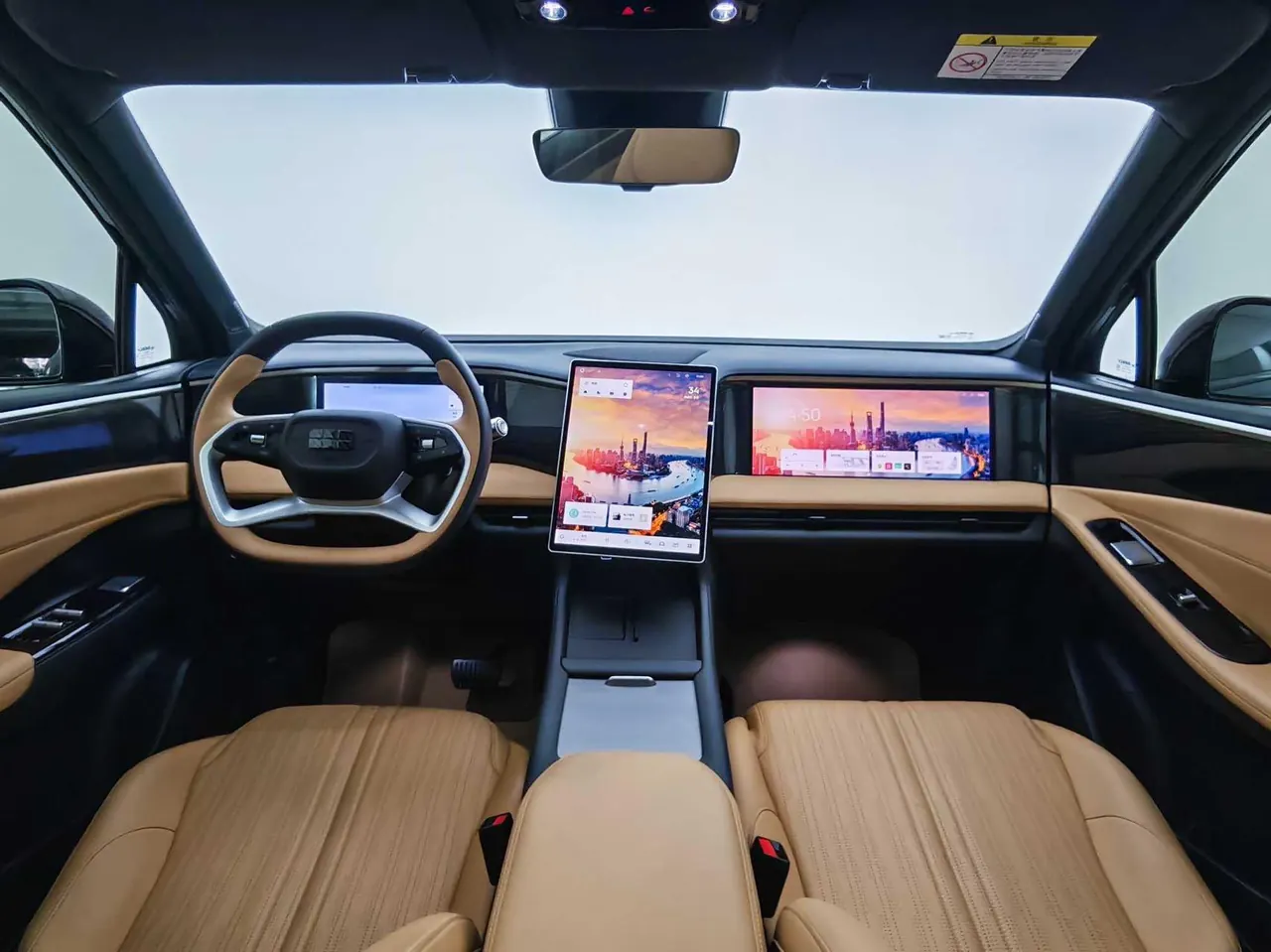 Geely Galaxy 2024 L7 1.5T Longteng Edition 115km MAX Automatic Gear 3
