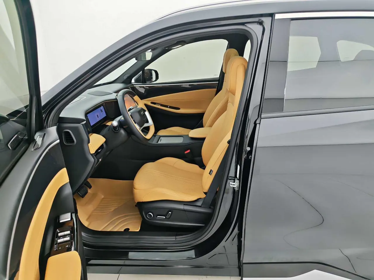 Geely Galaxy 2024 L7 1.5T Longteng Edition 115km MAX Automatic Gear 4