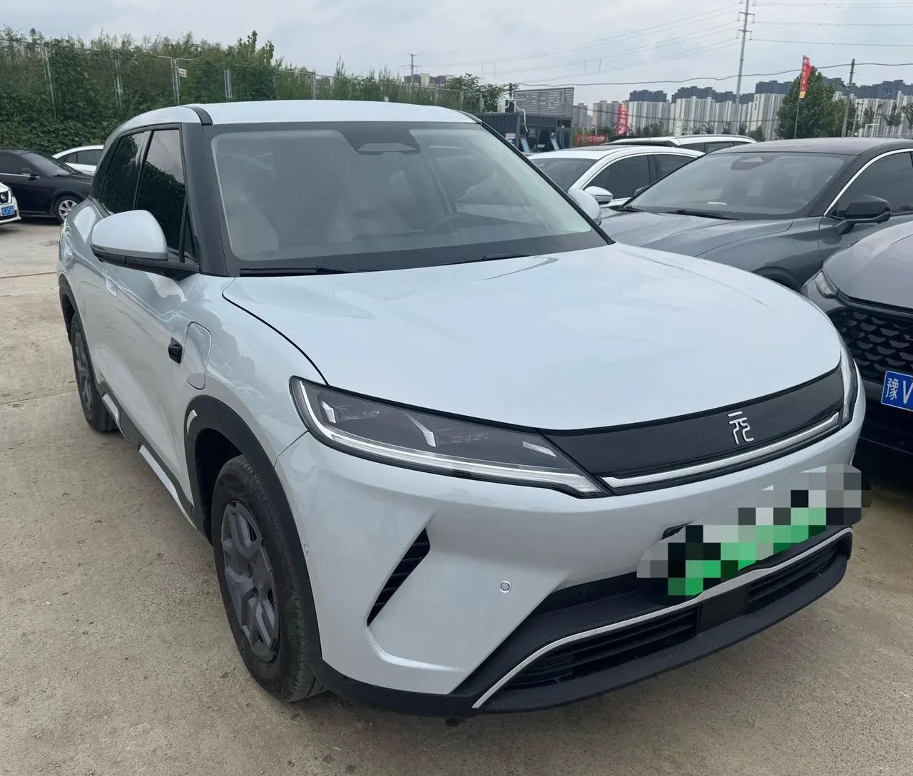 BYD 2025 Yuan UP Smart Driving 401KM Leading Automatic Gear 3