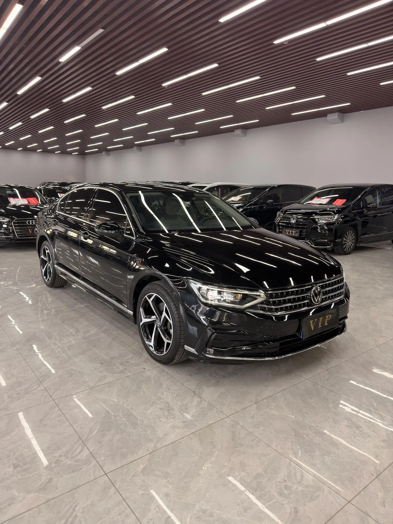 Volkswagen 2026 Magotan 2.0TSI 380TSI 30 million selected luxury automatic gear 5