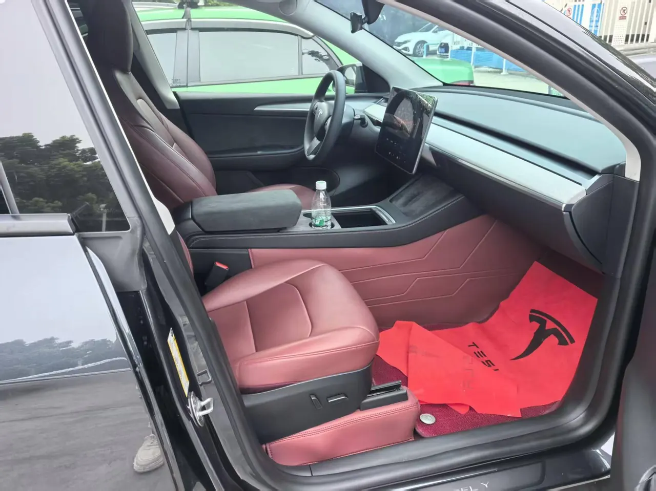 Tesla 2024 Model Y long endurance all-wheel drive version automatic transmission 6