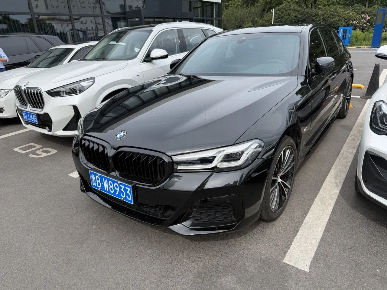 Open image lightbox: BMW 5 Series 2021 530Li 2.0T Leading M Sports Suit Automatic Gear