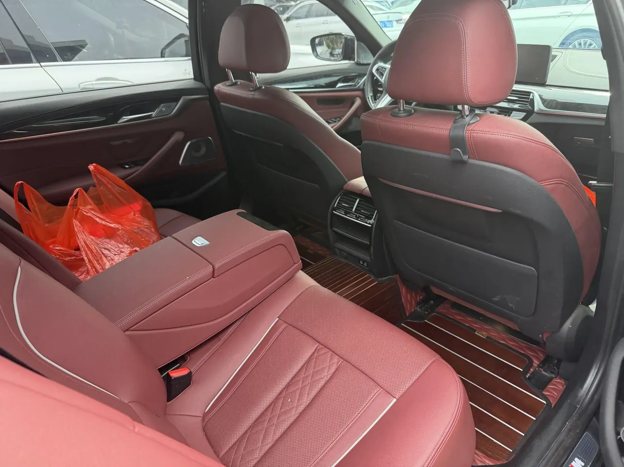 BMW 5 Series 2021 530Li 2.0T Leading M Sports Suit Automatic Gear 3