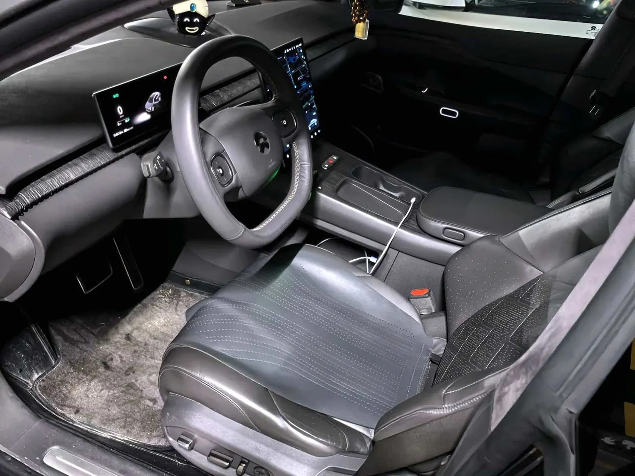 NIO 2021 ET 7 100kWh First Edition Automatic Gear 3