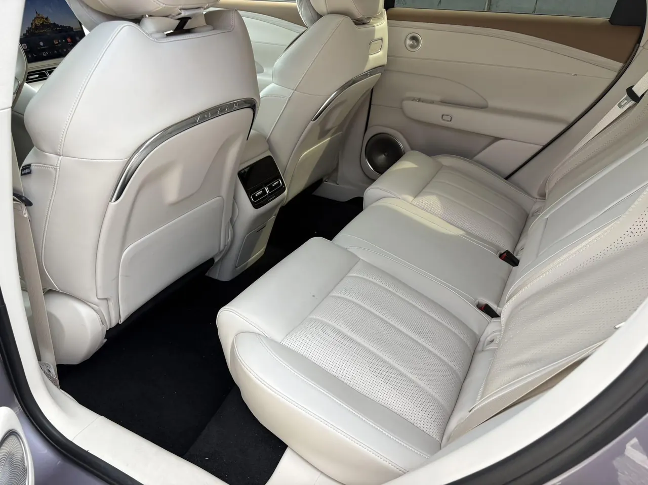 Voyah 2025 FREE four-wheel drive dry Kun version of automatic gear 6