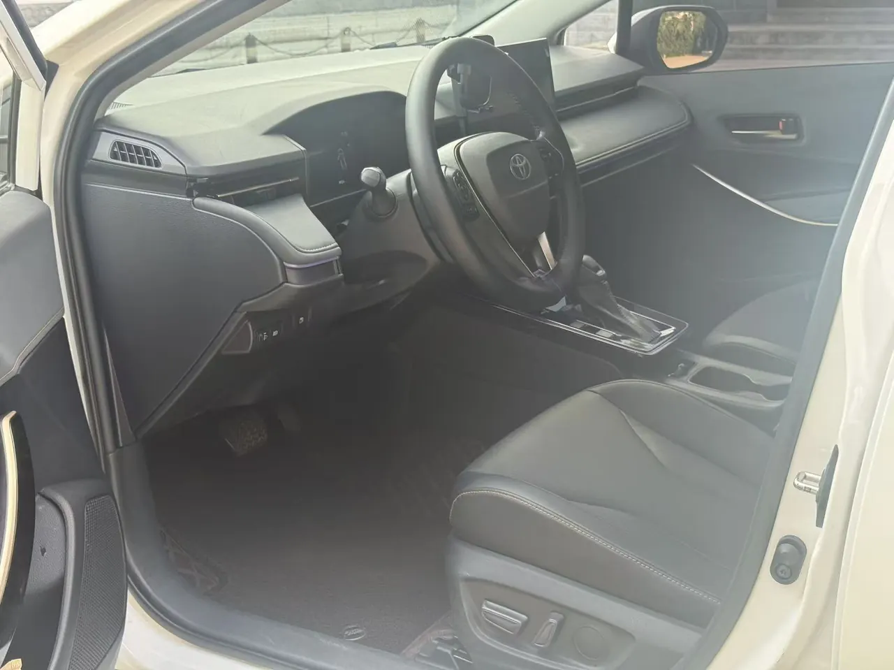 Toyota 2026 Corolla Hybrid 1.8 CVT Elite Automatic 4