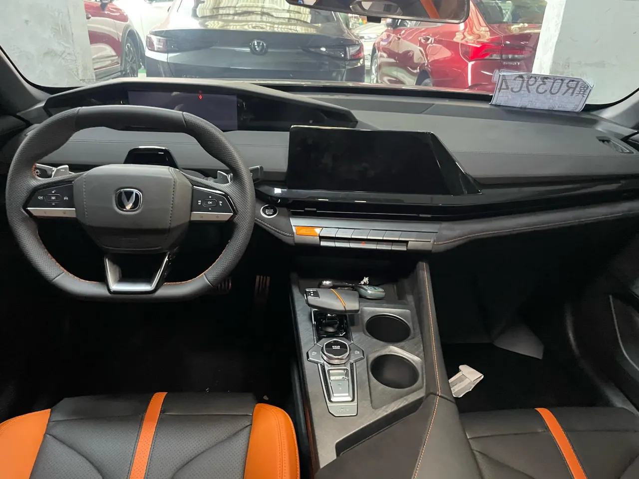 ChangAn 2025 UNI-V 1.5T 500Bar distinguished automatic gear 6