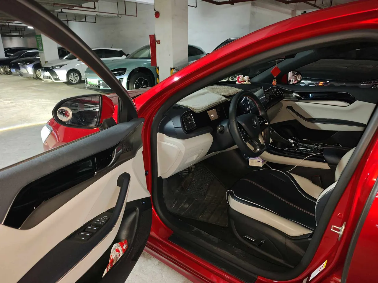 BYD 2021 Qin PLUS EV 500KM Luxury Automatic Gear 4