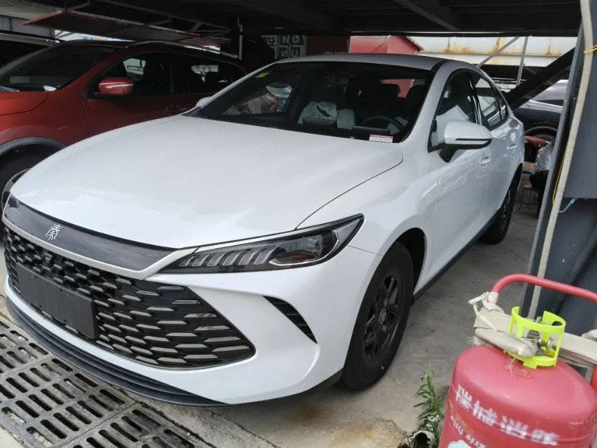 Open image lightbox: BYD 2026 Qin PLUS DM-i 1.5 CVT 128km Entry-Level Automatic