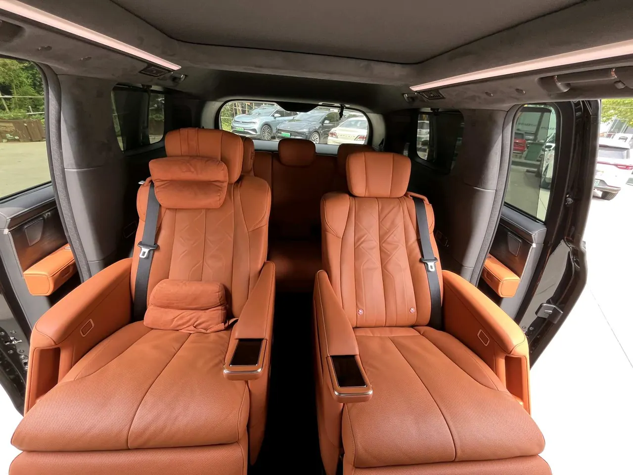 Buick 2026 to the world family 1.5T luxury version of automatic gear 11