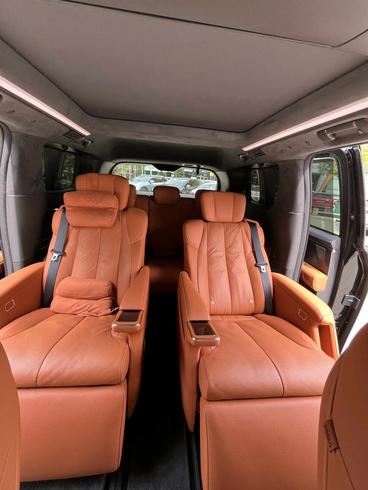 Buick 2026 to the world family 1.5T luxury version of automatic gear 12