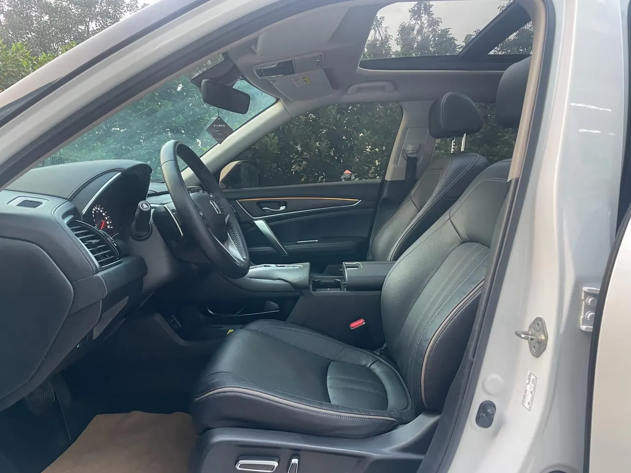 Honda 2020 Crown Road 2.0T 370TURBO Four-wheel Drive Premium Edition Automatic Gear 3
