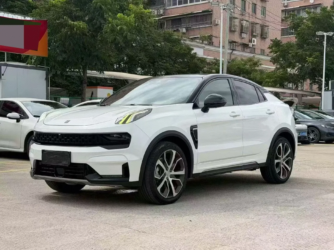 Open image lightbox: LYNK&CO 2020 LYNK&CO 05 2.0TD four-wheel drive Halo automatic gear