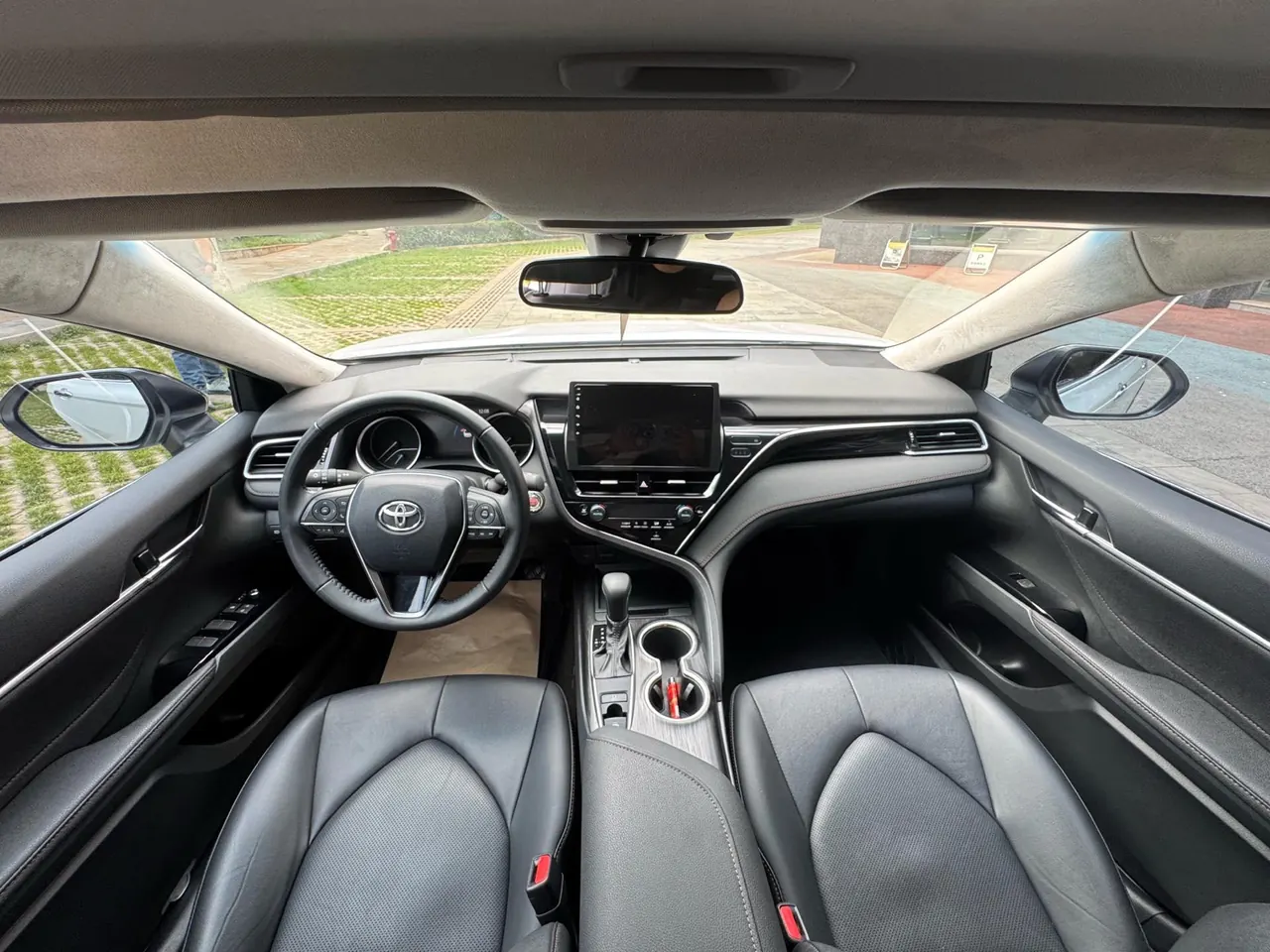 Toyota 2023 Camry 2.0G Stepless Deluxe Edition Automatic Gear 6