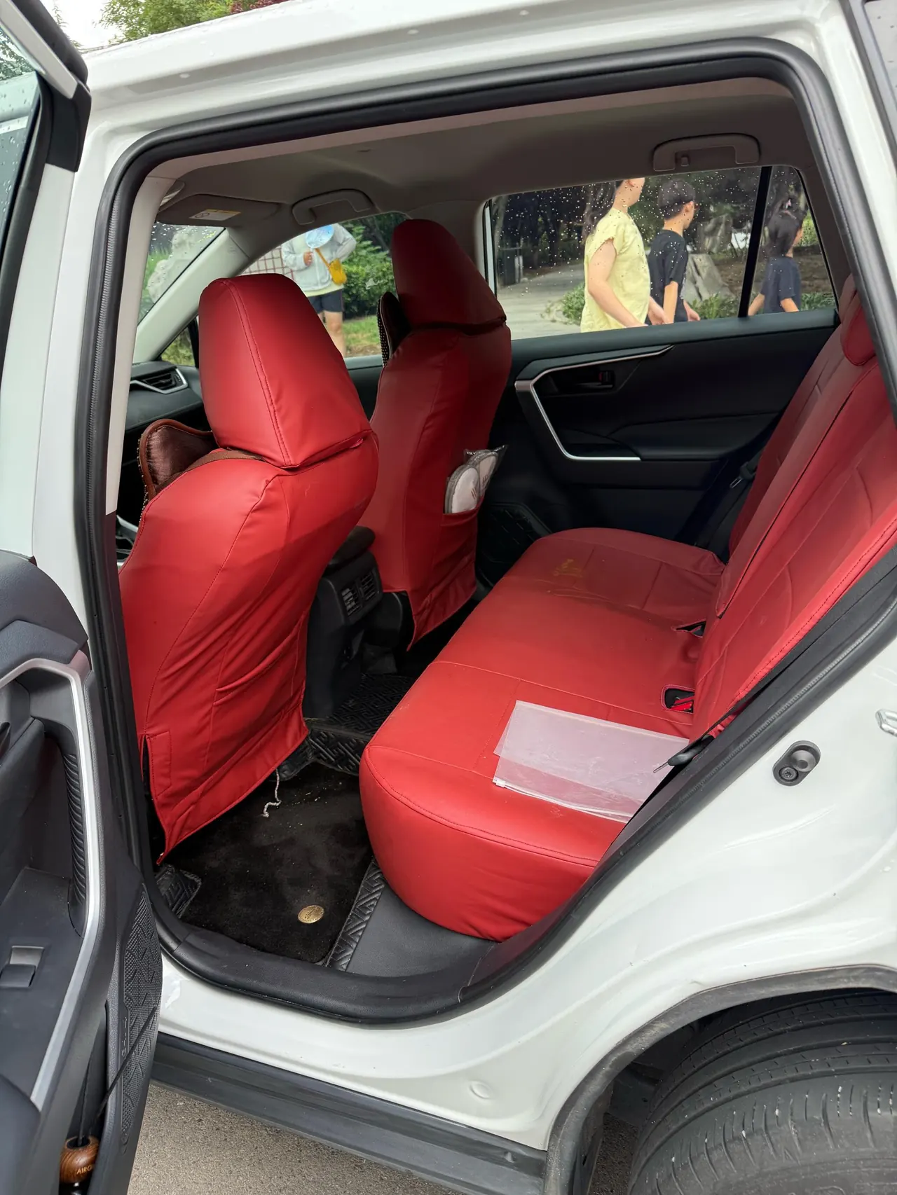 Toyota 2023 RAV4 Rongbo 2.0 Stepless Two-Drive Fashion Plus Edition Automatic Gear 4