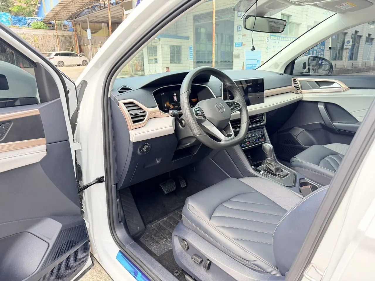 Volkswagen 2023 Tuyue 1.5TSI 300TSI Two-Drive Kyauk Moon Edition Automatic Gear 4