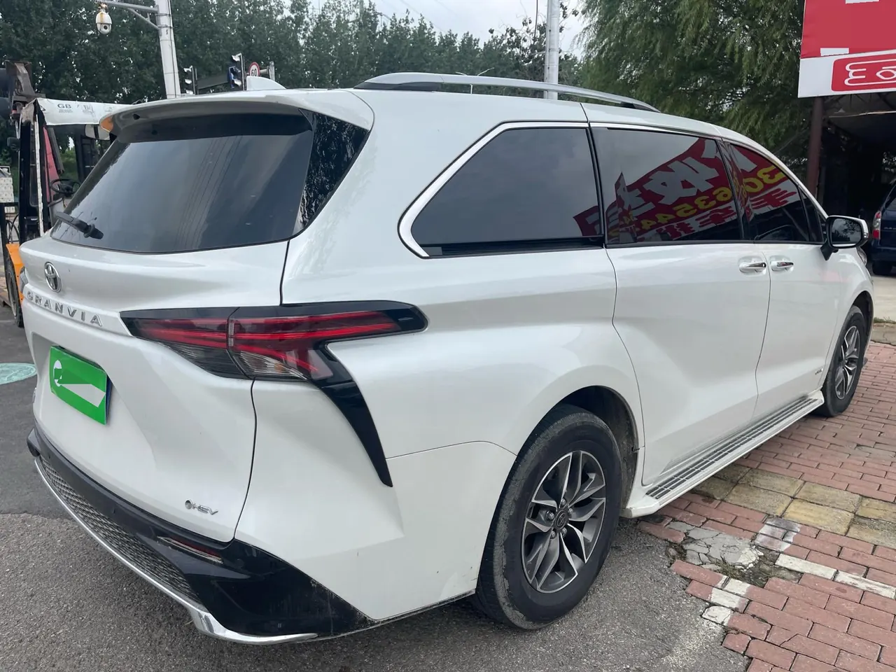 Toyota 2024 Grevia HYBRID 2.5 Stepless Comfort Edition Automatic Transmission 6