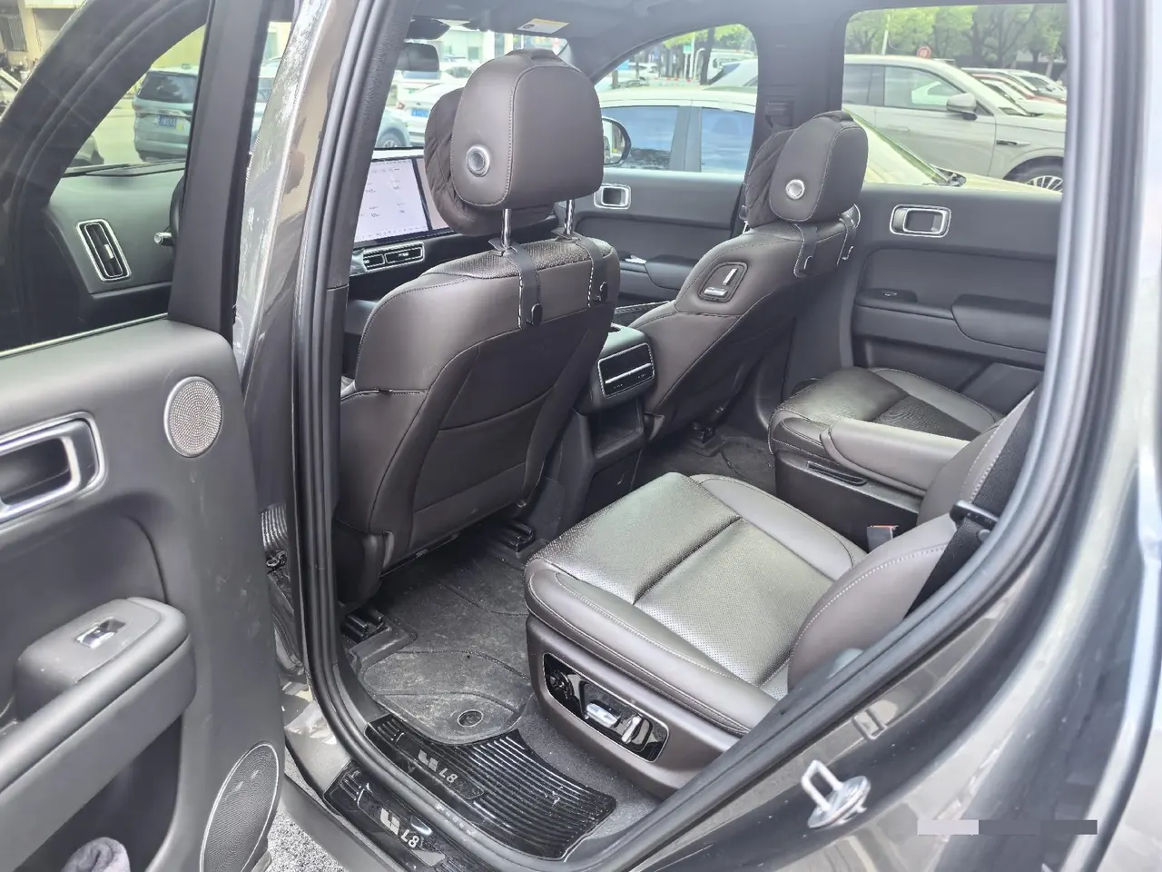 Li 2023 L8 Pro automatic gear 6