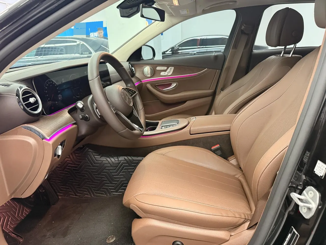 Mercedes Benz E Class 2023 E 300 L 2.0T Luxury Automatic Gear 5