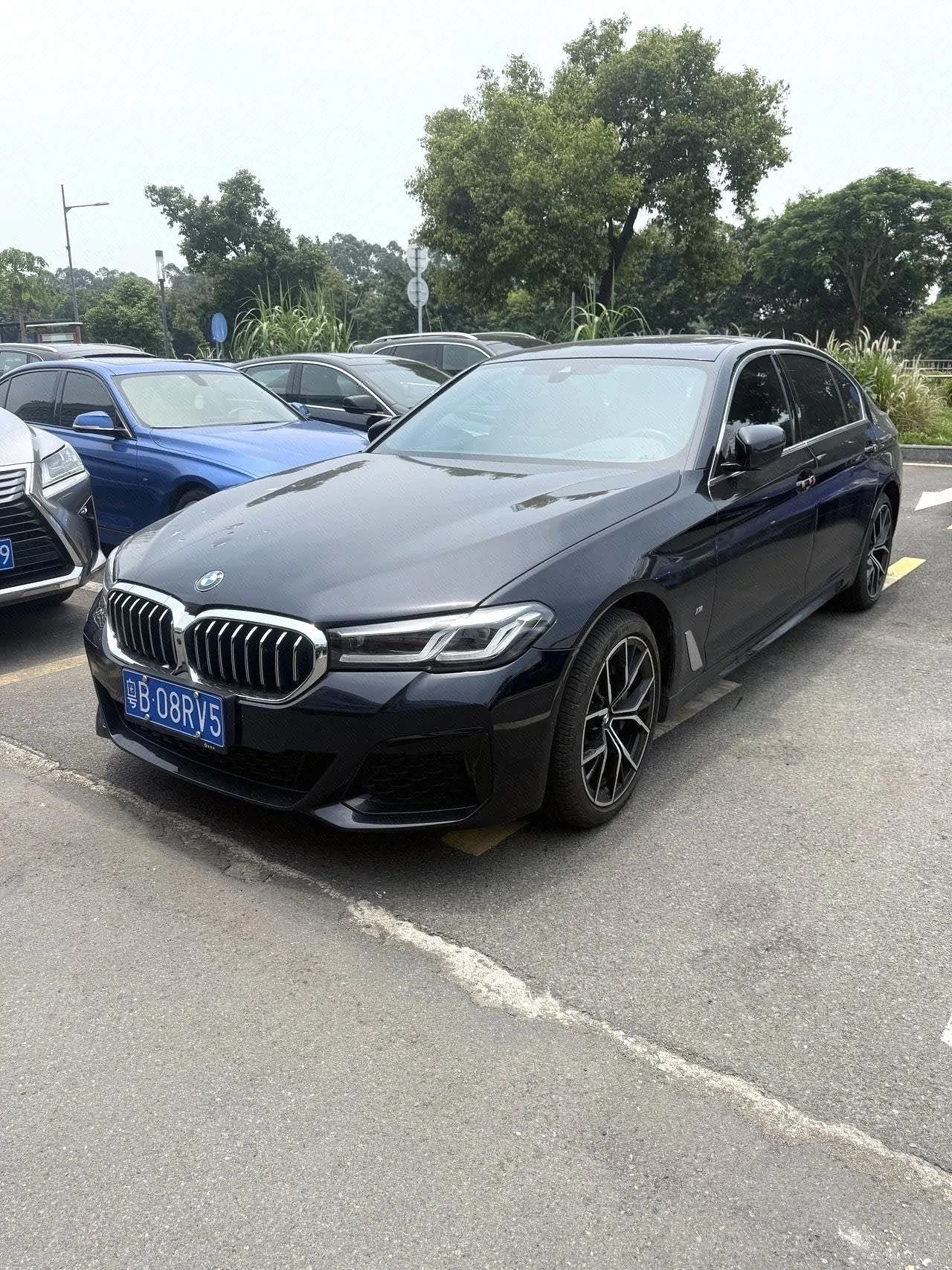 Open image lightbox: BMW 5 Series 2021 530Li 2.0T Exclusive M Sports Suit Automatic Gear