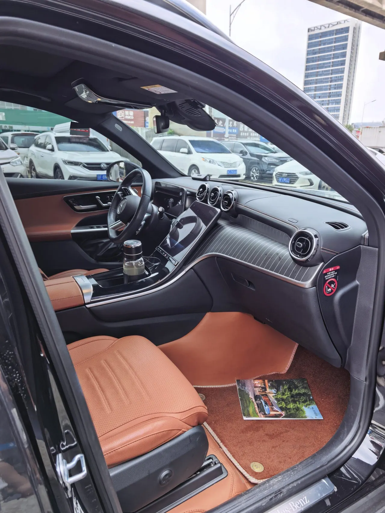 Mercedes Benz 2023 GLC 300 L 4MATIC 48V 2.0T Dynamic 5-seat (Modified) Automatic Gear 10