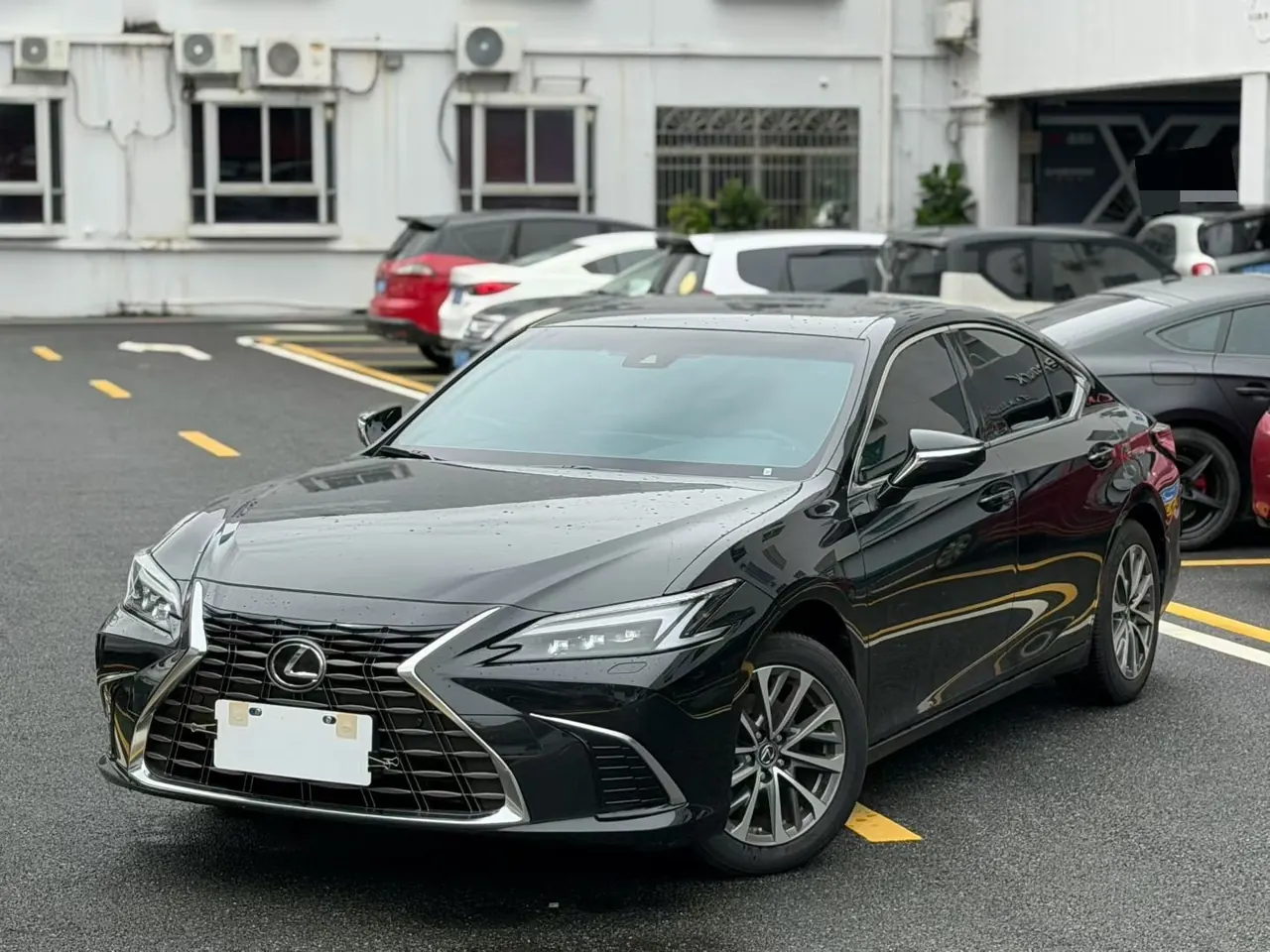 Lexus ES (Imported) 2025 ES200 2.0 Stepless Edition Automatic Gear 6