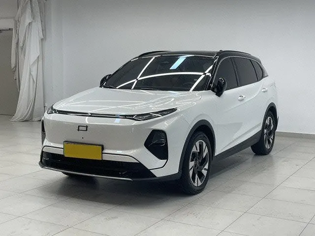 Bestune 2025 yueyi 07 1.5T 210km leisurely version of automatic gear - View 1